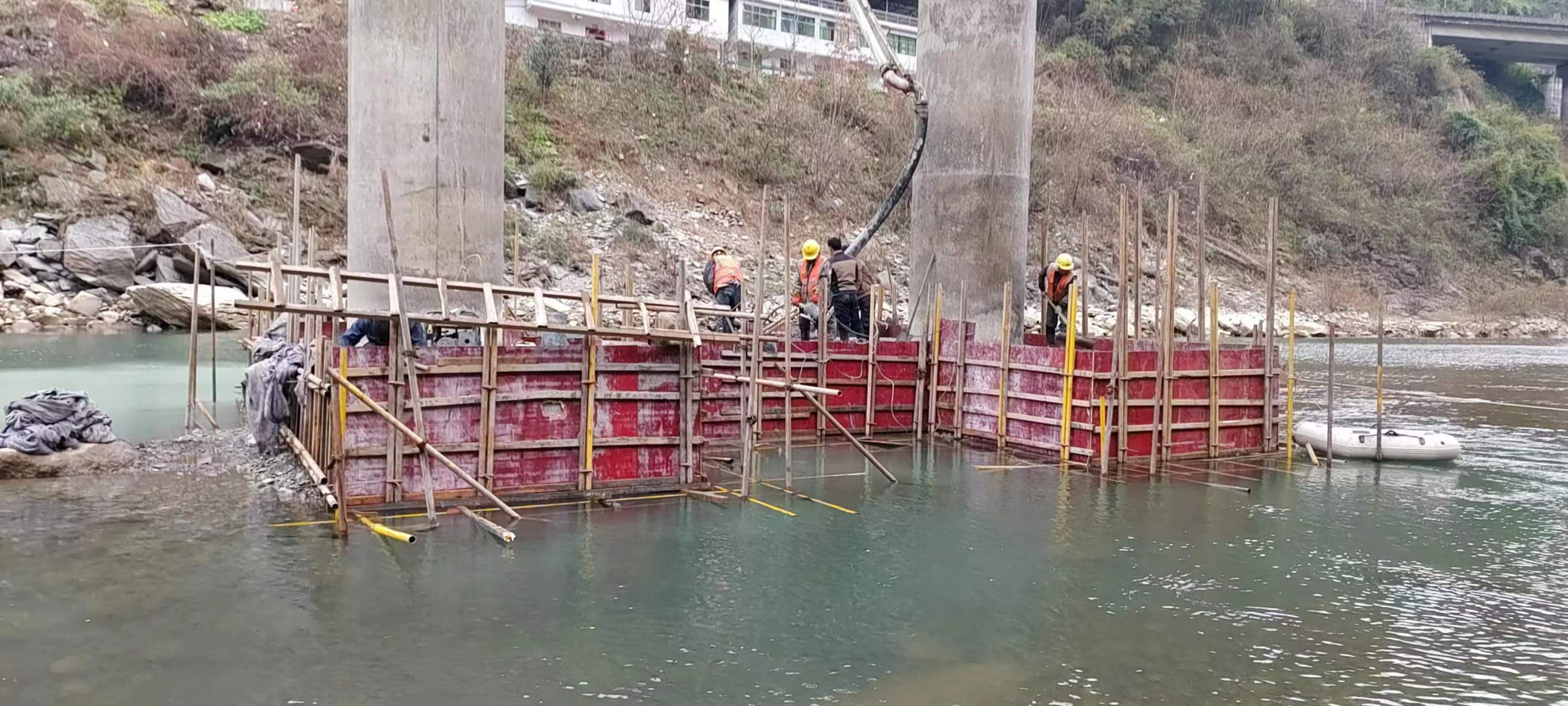 河源水利工程施工中堤坝渗漏原因以及防渗加固技术